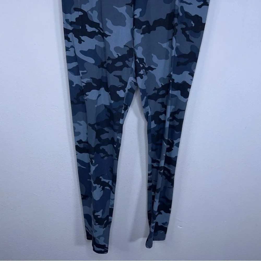 MEDIUM JUNIORS CAMO GREY CAMO LEGGINGS PULL ON STRETCH CASUAL
